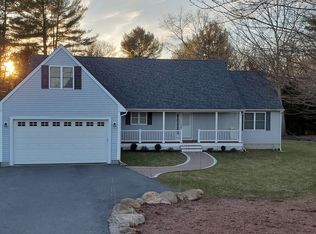 77 Woodville Alton Rd, Hope Valley, RI 02832