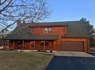 15 N High Point Dr, Round Lake, IL 60073