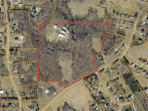 229 N Bunker Hill Rd, Colfax, NC 27235