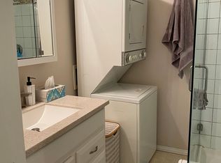 612 N Lima St, Burbank, CA 91505