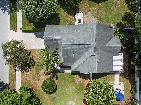 2nd image of 3815 Brandy St