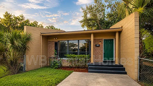 226 Spruce St Photo 1