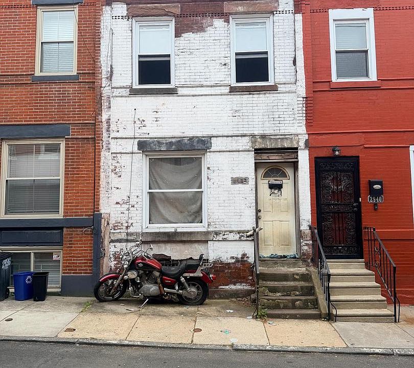 1st image of 2938 W Flora St