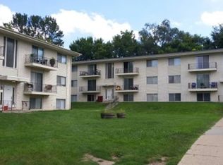 Rocklyn Court Apartments, Urbandale, IA 50322