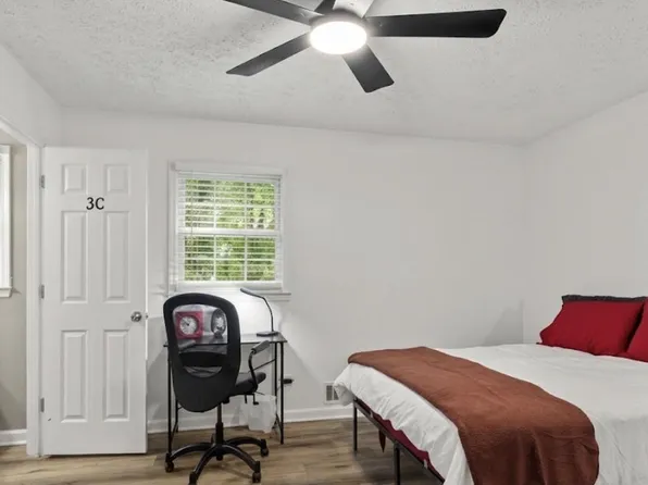 (undisclosed Address), Canton, GA 30115