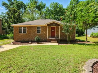 2730 Lakeview Dr, Columbus, GA 31909