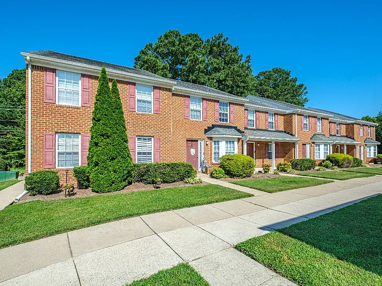 Beamons Mill Townhomes — Photo 2