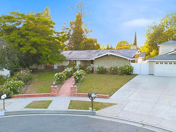 2nd image of 18445 Los Alimos St
