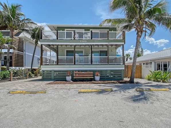 1103 Shore View Dr, Englewood, FL 34223