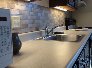 85 Valley Rd APT A, Lancaster, PA 17601