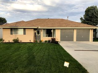 3806 S Airport Rd, Bartonville, IL 61607