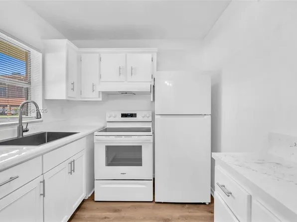 4101 NW 26th St APT 158, Fort Lauderdale, FL 33313