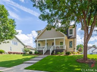 1091 Cobblestone Dr, Bogart, GA 30622