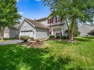 203 Aspen Cir, Gilberts, IL 60136