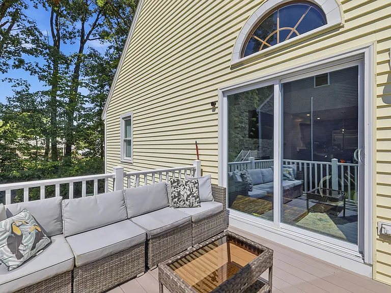 59 Merrimack Meadows Ln — Photo 12