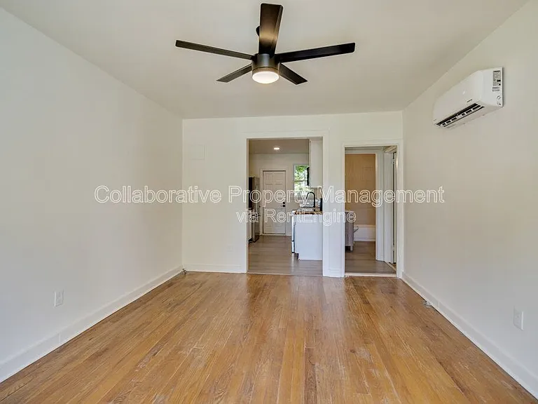 127 Hibiscus Ave — Photo 6