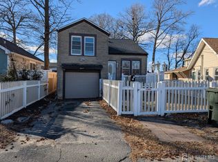 11 S Holly Ave, Hazlet Township, NJ 07734