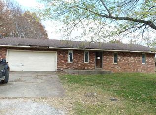 108 S Inmon St, Clever, MO 65631