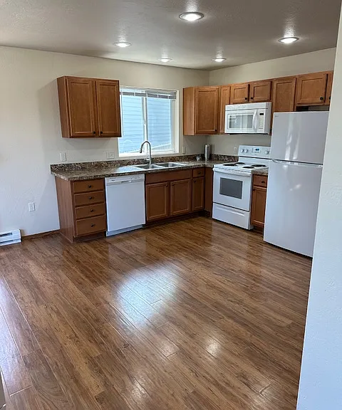 706 Darby St #D — Photo 18