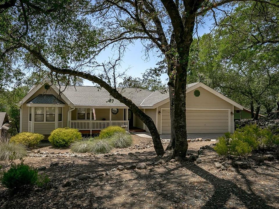 1st image of 13854 Hemlock Dr