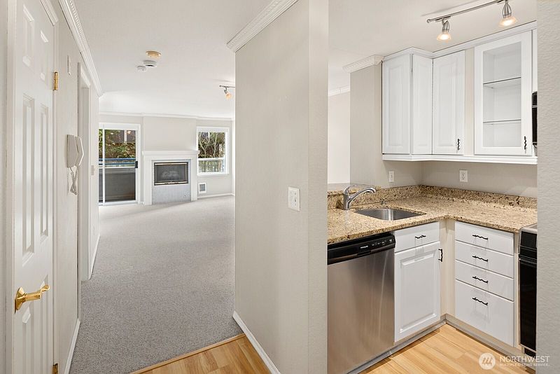 3rd image of 2244 13th Avenue W #407