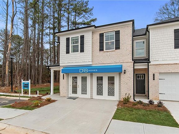 2nd image of 105 Zircon Ln