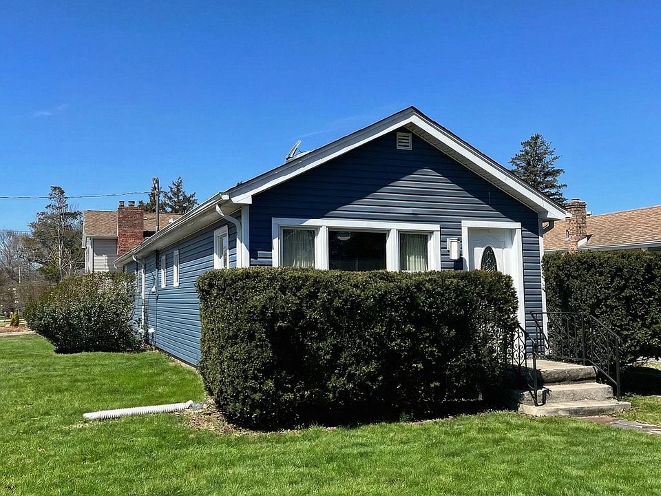 1st image of 1407 Edgemere Road