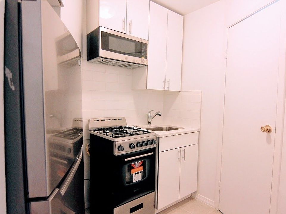 1st image of 323 E 88th St APT 8