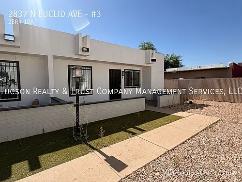 2837 N Euclid Ave #3 Photo 1