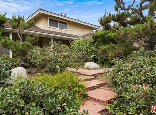 2243 N Newquist Ct, Camarillo, CA 93010
