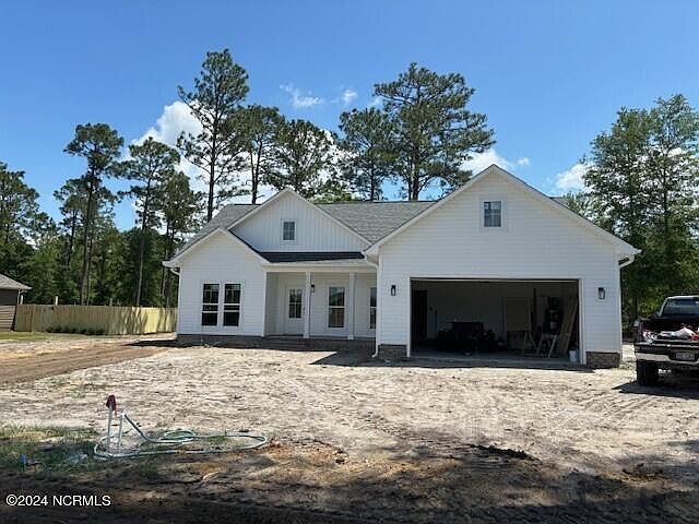 1st image of 4049 Clearwell Drive NE