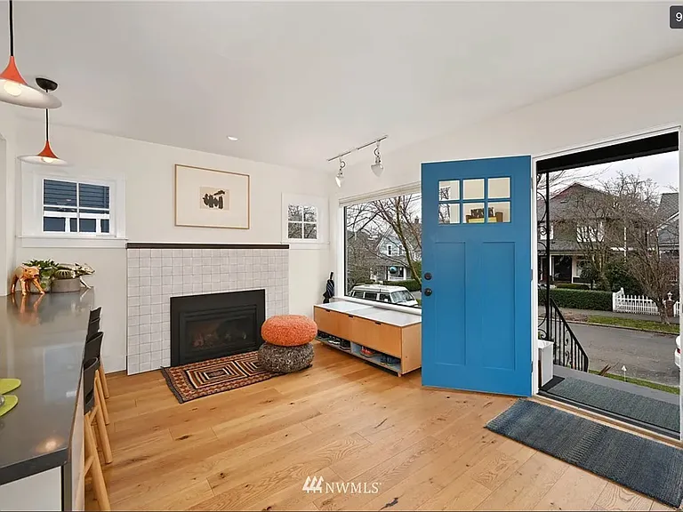 1609 Warren Ave N — Photo 34