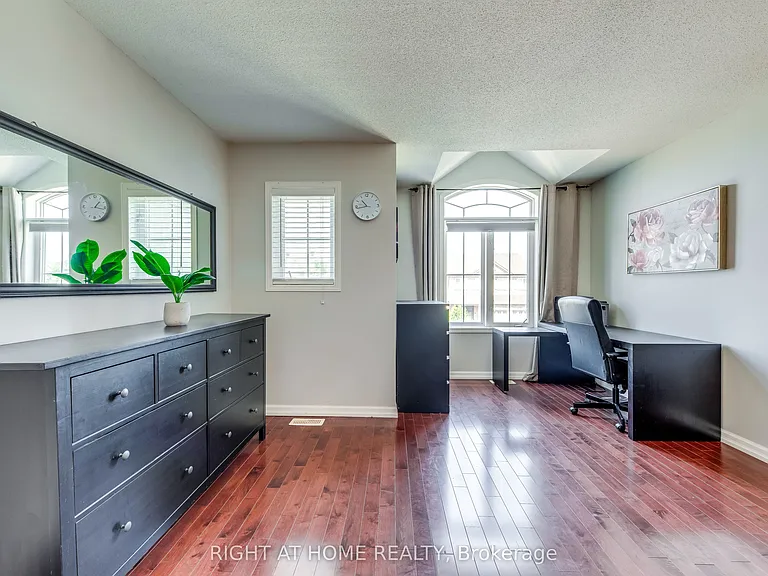 3048 Jenn Ave — Photo 16