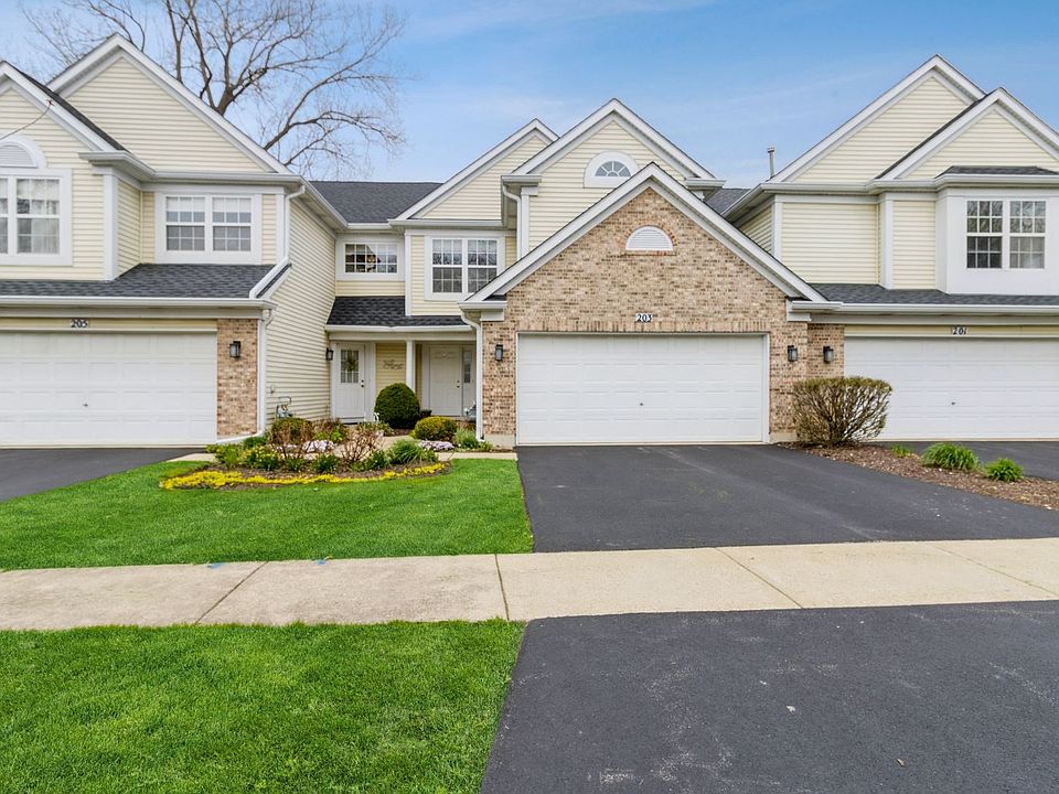 1st image of 203 Ainsley Dr