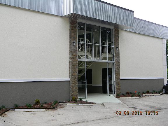 2nd image of 850 Courtland St