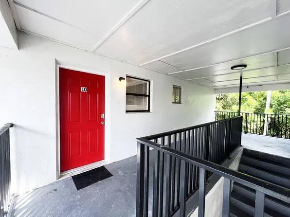 1610 N 25th St, Fort Pierce, FL