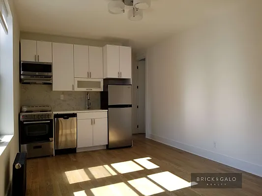 Rented by BRICK & GALO REALTY CORP | media 19