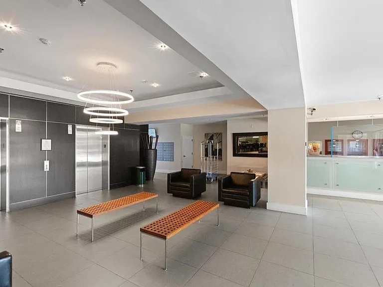 15 N Beacon St #22 — Photo 23