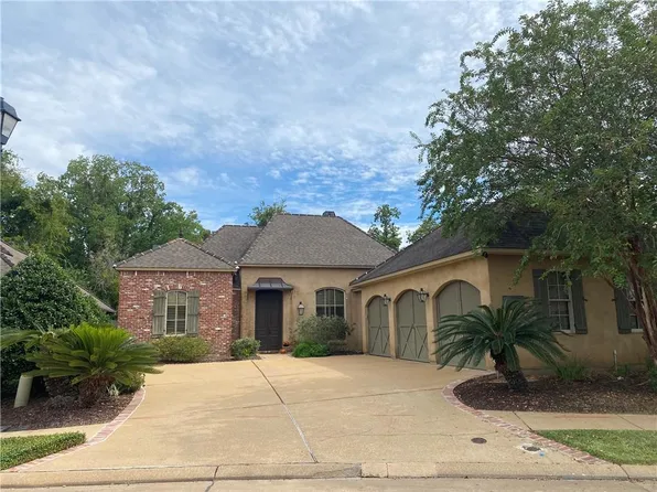 6051 Stonegate Dr, Alexandria, LA 71303