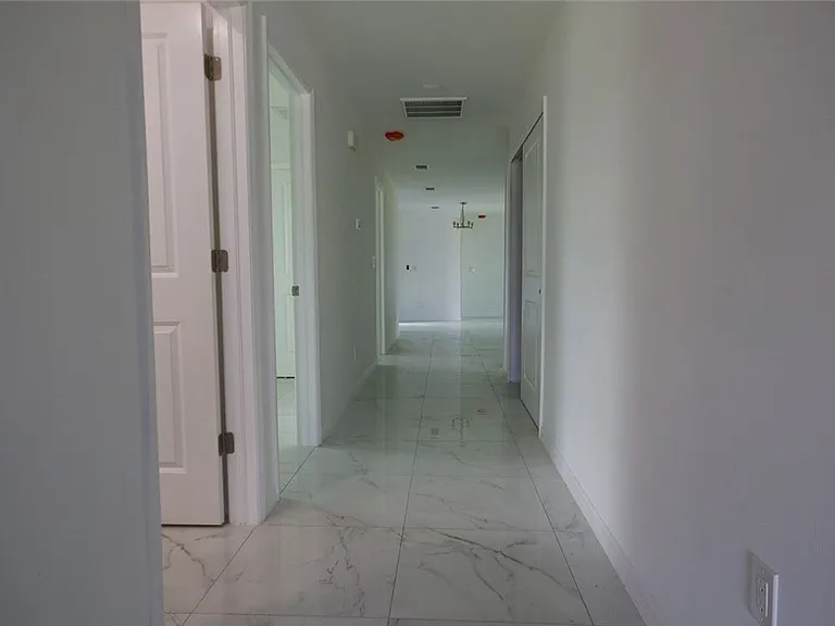 3428 Jeffcott St — Photo 6