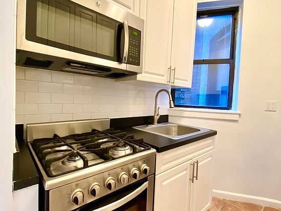 4th image of 490 E 74th St APT 5A