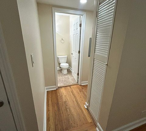 5th image of 2642 W Foster Ave #1
