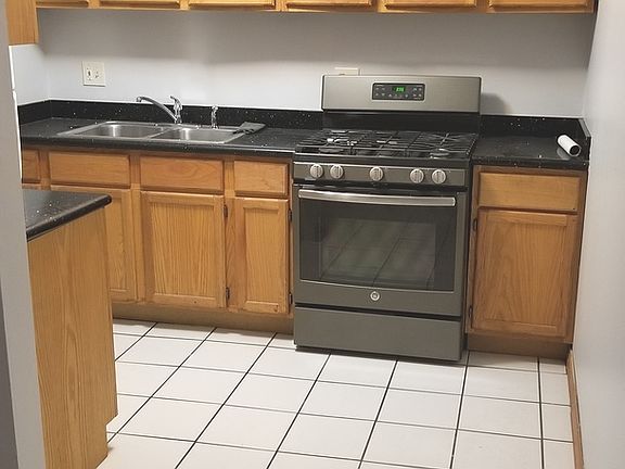 2nd image of 864 Winesap Ct #10208
