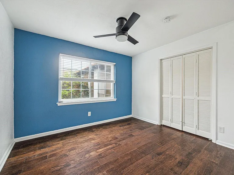 2744 Briarhurst Dr #16 — Photo 8