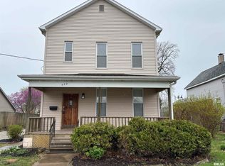 423 S Washington St, Taylorville, IL