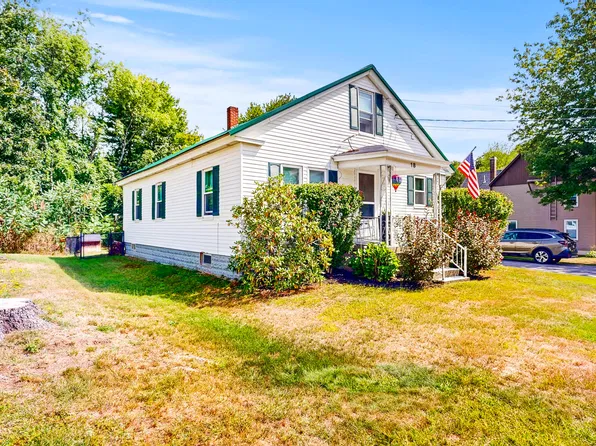 18 Goddard Road, Lewiston, ME 04240