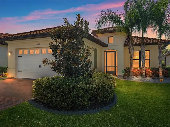 2009 E 6th St, Palmetto, FL 34221