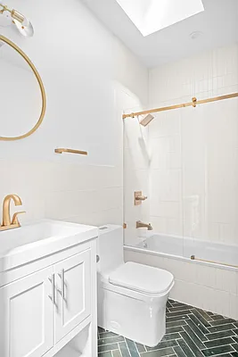 Rented by Compass | media 20