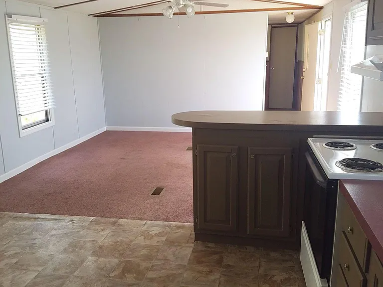 173 Left Ave — Photo 5