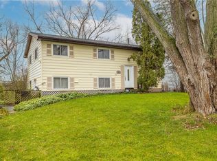 41 Chiltern Rd, Rochester, NY 14623